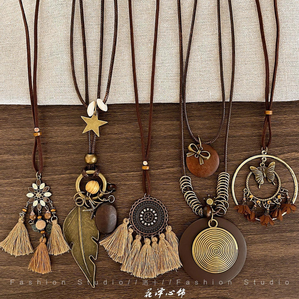 Ethnic Style Necklace Women's Bohemian Holiday Style Necklace 2025 New Retro High-Grade Sweater Chain Accessories