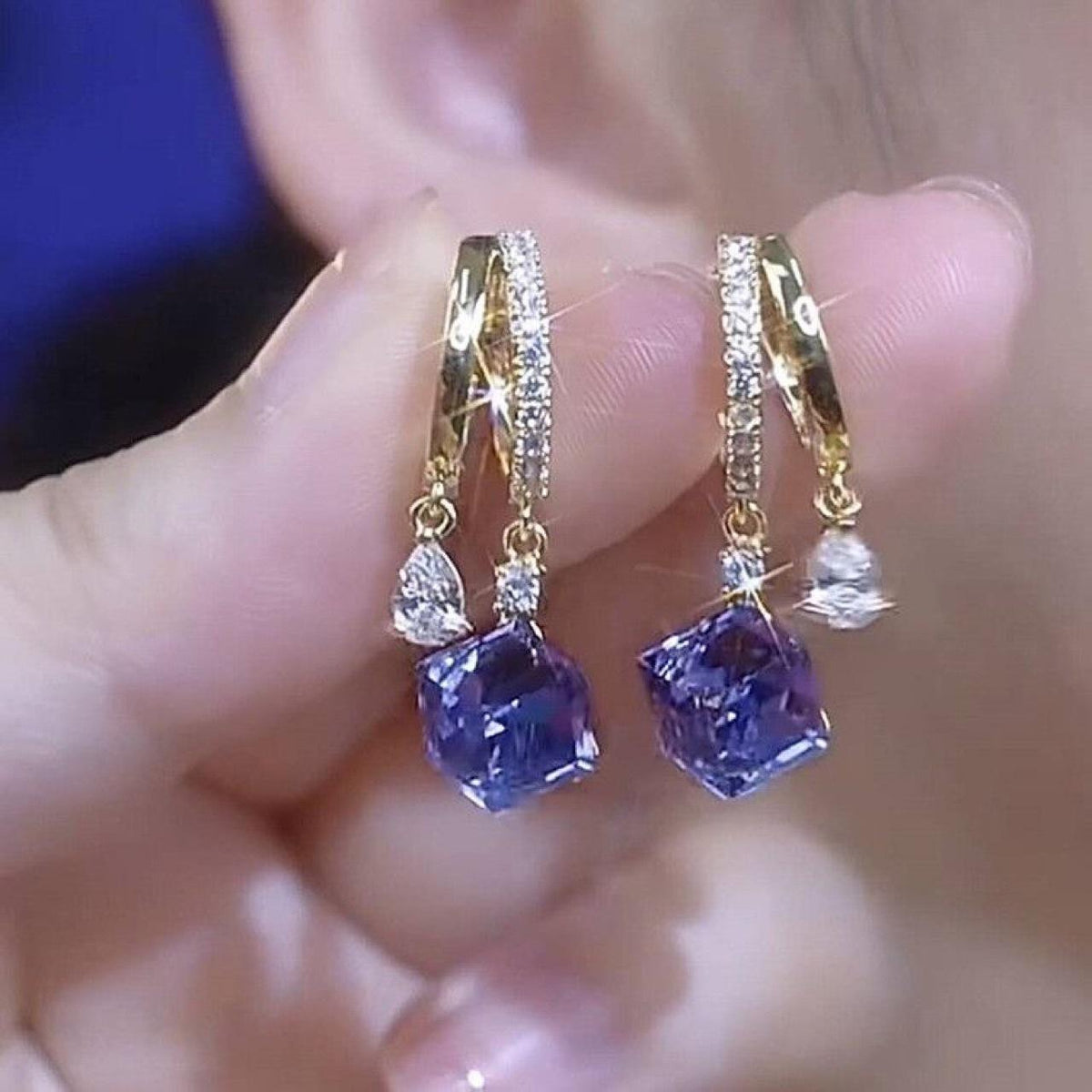 Korean-Style Super Flash Geometric Square Crystal Diamond-Embedded Ear Buckle Elegant Fashionable Light Luxury High-Grade Elegant Exquisite Ear Jewelry