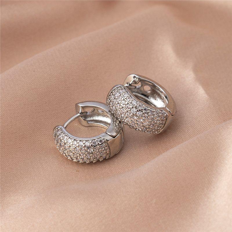 Micro Inlaid Zircon Large Earrings Women's Light Luxury High-Grade Earrings Design Sense Niche Ear Buckle Exaggerated Square round Face Ear Ring