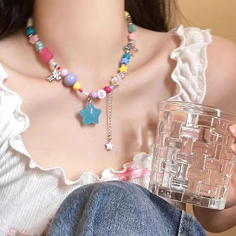 Candy-Colored Dopamine Necklace for Women All-Match Niche Design Beaded Clavicle Chain Sweet Cool Hot Girl Necklace Net Red Jewelry