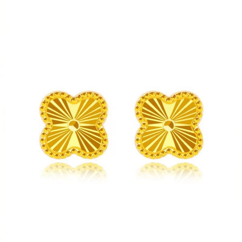 Gold-Plated Lucky Grass Stud Earrings Gold-Plated Fashion Elegant Elegant Lucky Four-Petal Flower Stud Earrings Wholesale