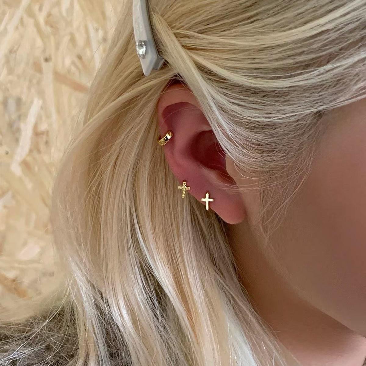 Exquisite Small Edge Buckle Ear Bone Ring Personality Temperament All-Match Fashion Small Fresh Exquisite Niche Ear Buckle Ear Bone Stud