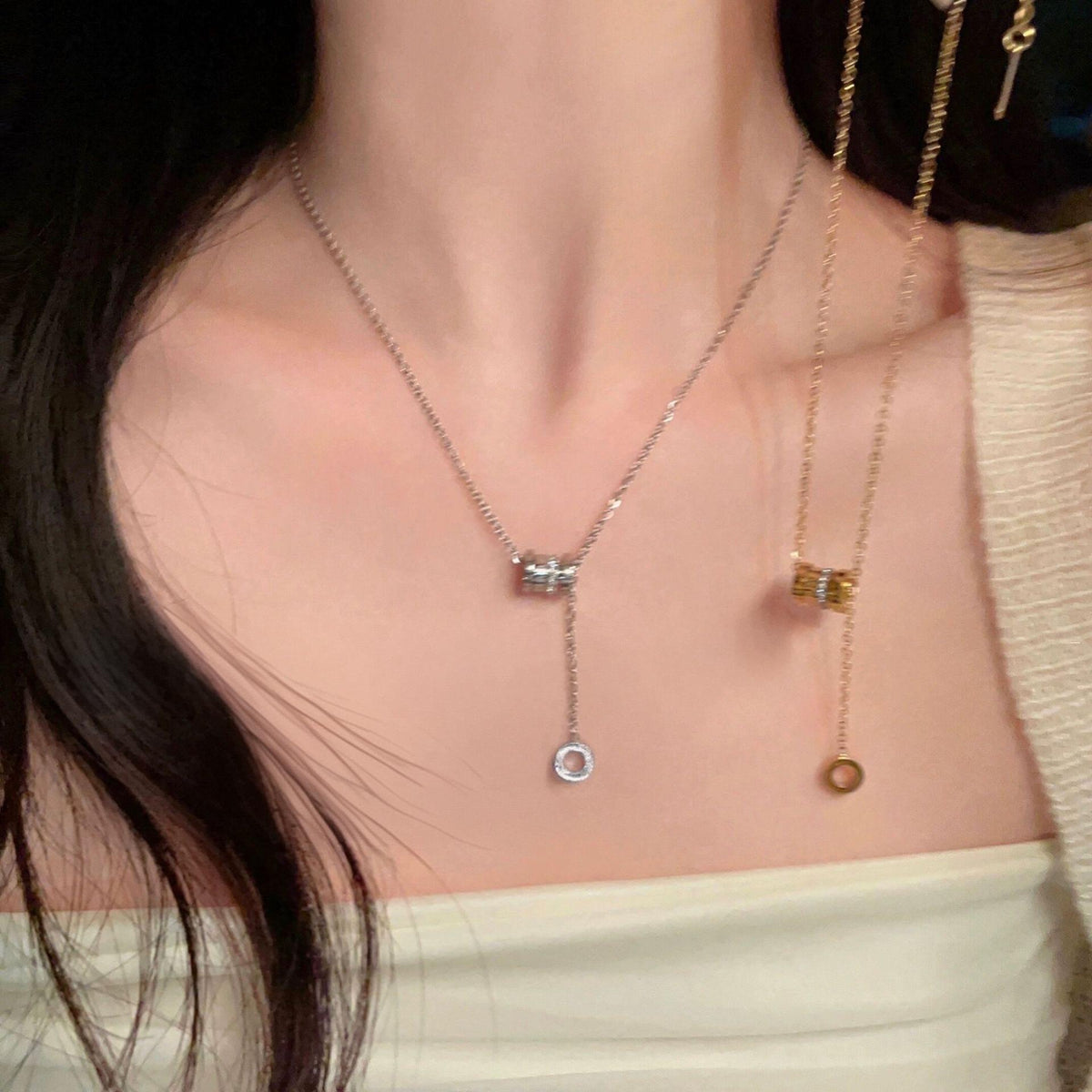 Titanium Steel Non-Fading Small Waist Light Luxury Necklace Female Summer Internet Celebrity Niche Advanced Design Accessories Clavicle Chain Pendant