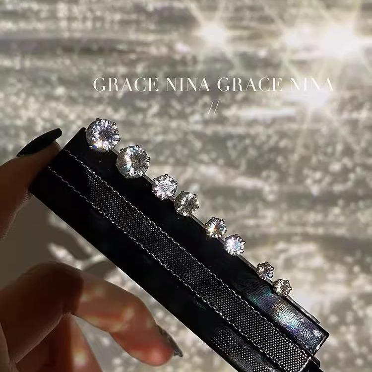 No Need to Pick Ear Stud Earrings for Sleeping Super Flash Zircon 925 Silver Needle Exquisite Small Ear Bone Stud Simple Temperament Female Fashion