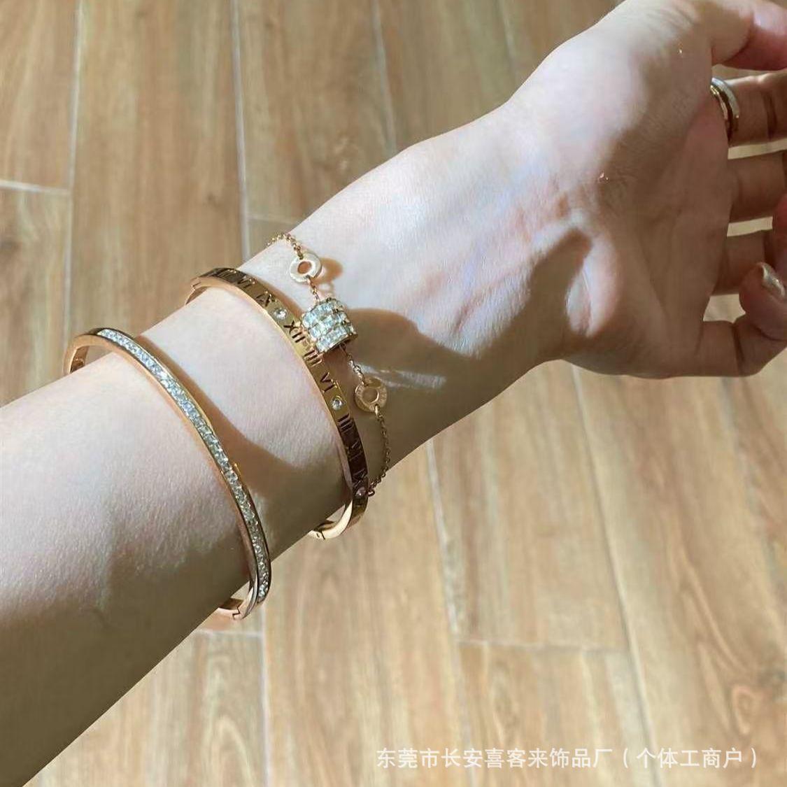 New Titanium Steel Non-Fading Roman Digital Bracelet Ins Light Luxury High-Grade Stackable Rhinestone Small Waist Bracelet