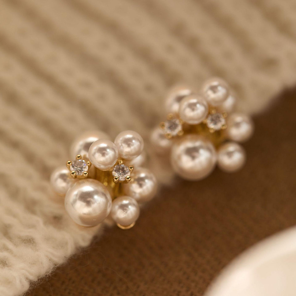 Chanel Style Cream Pearl Diamond Gold Stud Earrings for Women Light Luxury High-Grade Socialite Style 2025 New Earrings Ear Clip