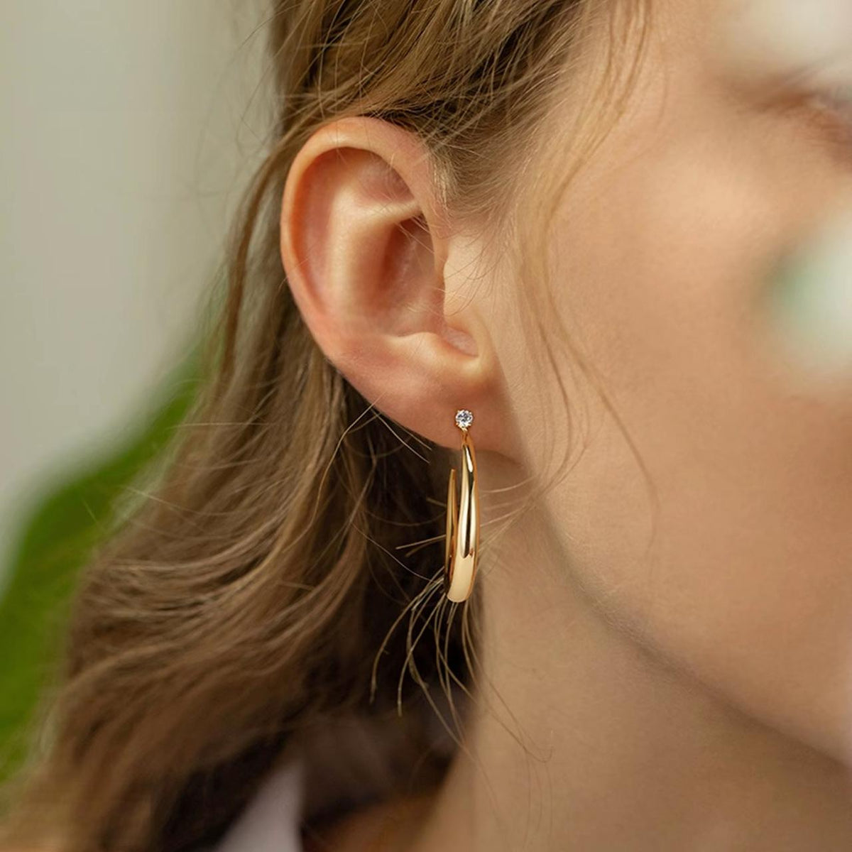 Earrings [Golden 45mm White Zirconium Glossy Horn Earrings] Fashionable All-Match Simple Female Earrings Light Luxury High Sense