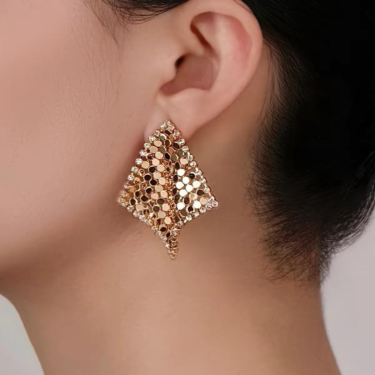 1,001 Night Streamer Magic Blanket Gold and Silver Earrings Design Sense Advanced Tassel Earrings without Pierced Mosquito Coil Ear Clip
