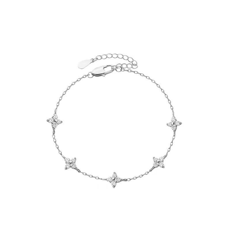 French Style Light Luxury Four-Leaf Clover Bracelet Female Sense of Grade Starry Flower All-Match Hand Jewelry Gift for Girlfriend Girlfriend