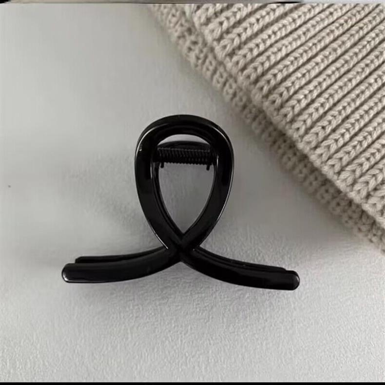 Medium 8cm Bottom Embryo Hairpin Solid Color Heightening Line Terms Suitable for Small Hair Volume All-Match Shark Clip Large Plate Gripper