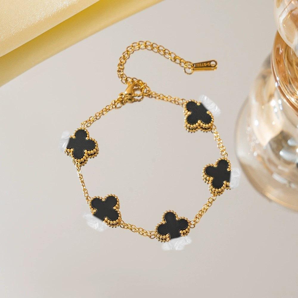 Clover Bracelet European and American Women's Wholesale Jewelry Accessories New Bracelet Women's Jewelry Light Luxury Hot 18K Stainless Steel