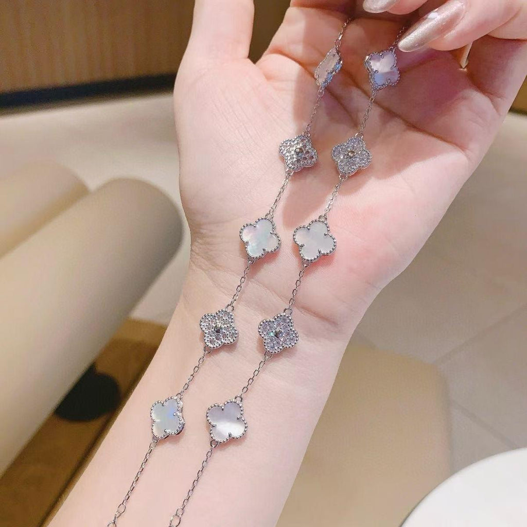 Clover Bracelet Women's Light Luxury High-Grade Niche Design Zircon Flower All-Match Black and White Panda Bracelet Chain