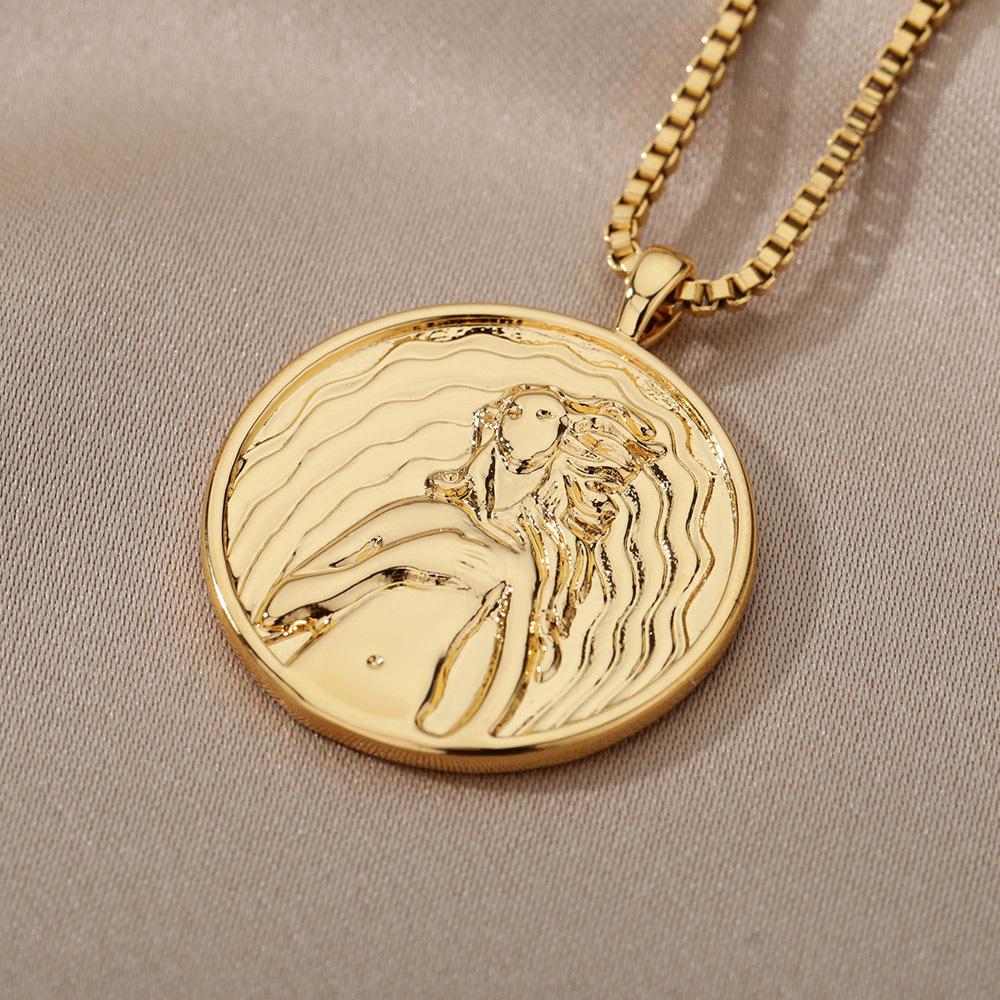 Queen Elizabeth Gold Coin Necklace Titanium Steel Plated 18K Gold Ins Women's Clavicle Chain Creative Gold Coin Accessories