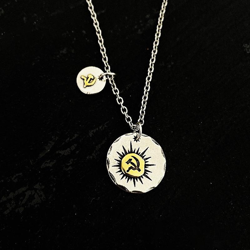 New Hammer Sickle Necklace Men's Coin round Brand Trendy Men's Retro Thai Silver Personality Hip Hop Pendant Badge Jewelry