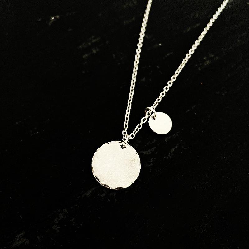 New Hammer Sickle Necklace Men's Coin round Brand Trendy Men's Retro Thai Silver Personality Hip Hop Pendant Badge Jewelry