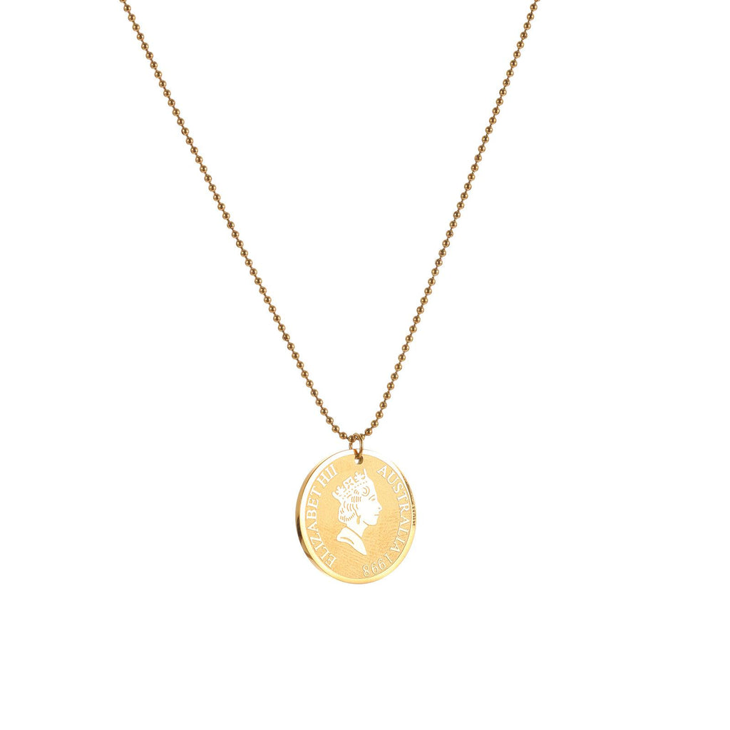 Hot Selling Crown Queen Avatar Coin Necklace Pendant European and American Fashion Non-Fading Religious Belief