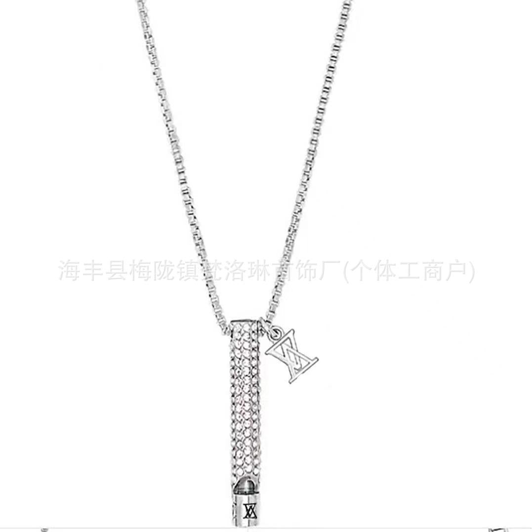 Donkey's Classic Letter Necklace L's Fashion Couple's Same Turquoise Pendant Clavicle Chain