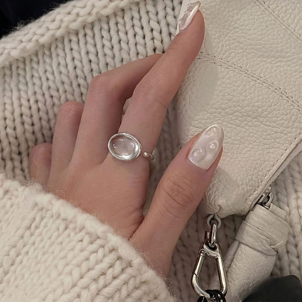 Niche Cold Style Oval White Crystal Ring for Women New Geometric Style Clear Stone Open Adjustable Ring for Women