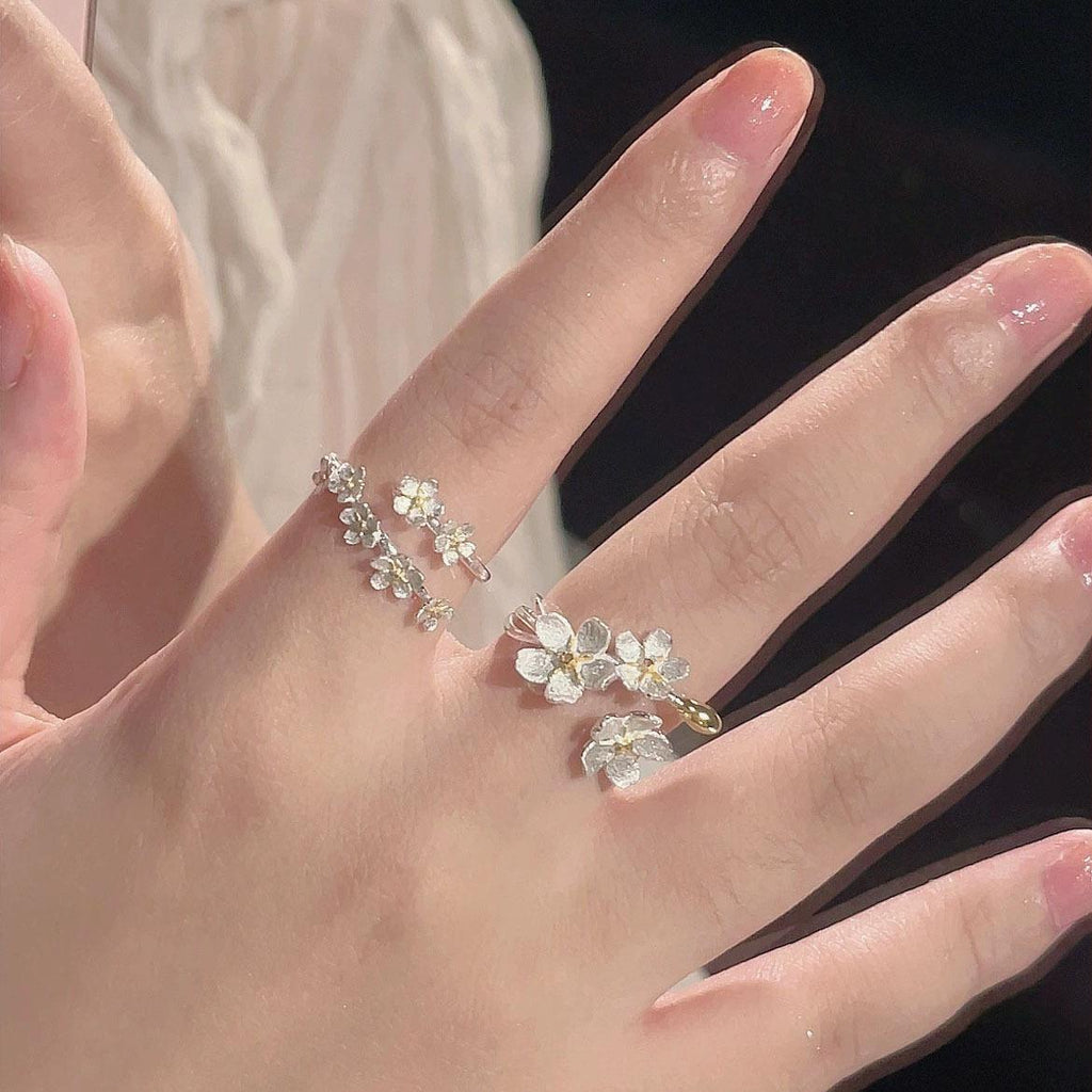 Three-Dimensional Flower Ring Camellia Girlfriends Ring Niche Design Sense Light Luxury Simple Temperament Open Adjustable Ring