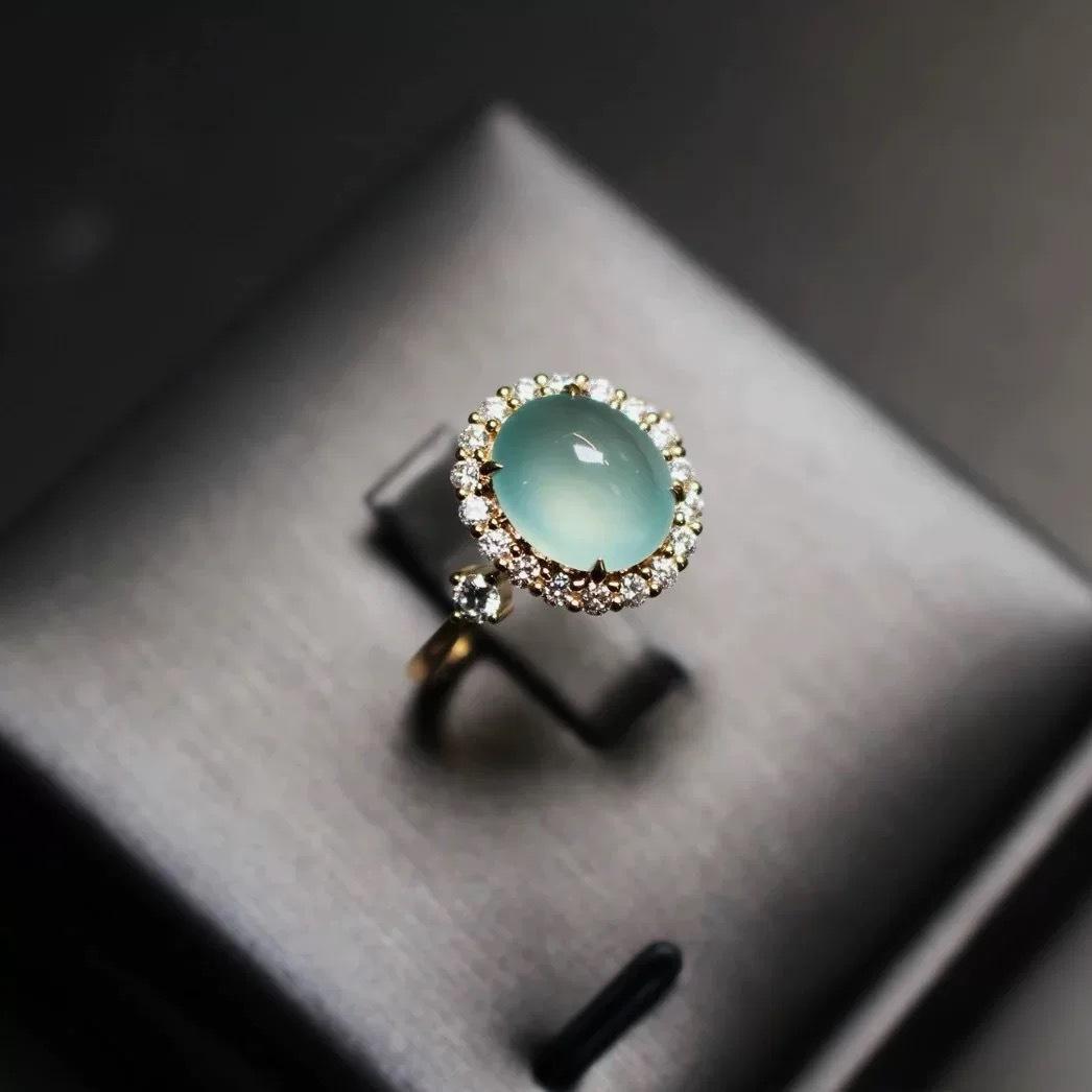 New Chinese Style Imitation Green Chalcedony Ring Female Fashion Exquisite Retro High Sense Ring Niche Design Light Luxury Fashion Jewelry
