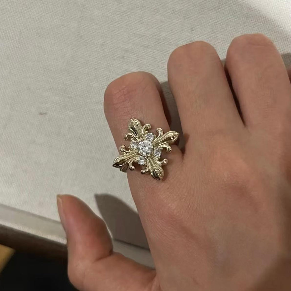Hengzi Home Iris Flower Square Ring Female Opening Adjustable Retro Light Luxury Maillard Jewelry Niche Ring