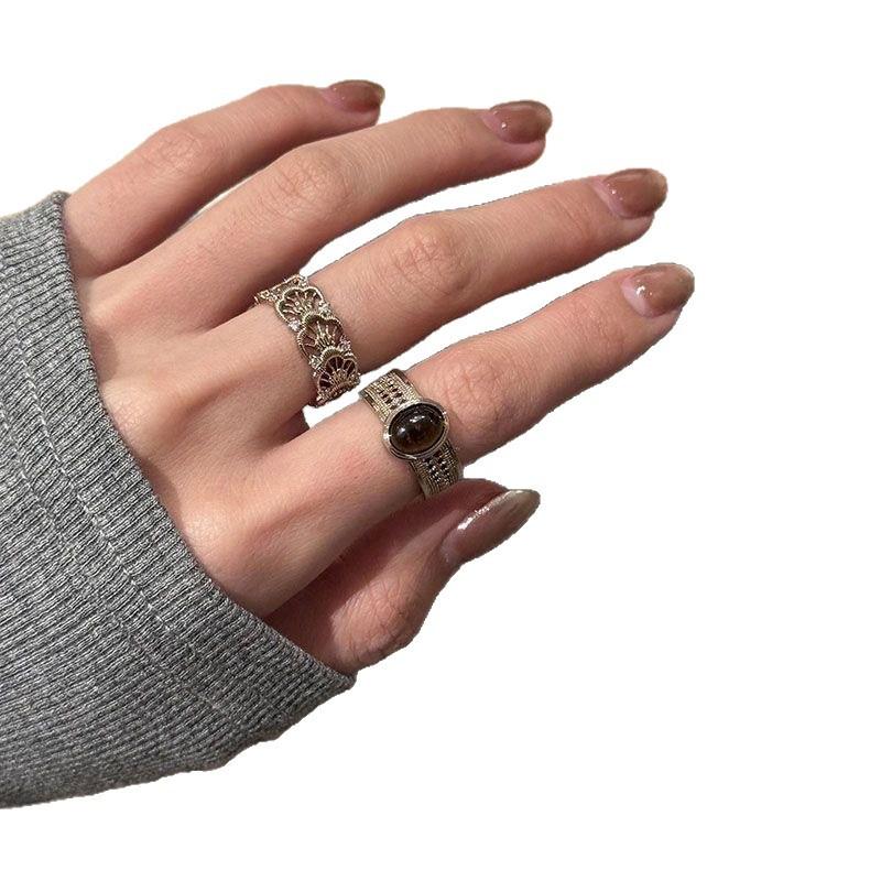 Antique Style Old Hollow Carved Tiger Eye Stone Ring Women's Light Luxury Retro High-Grade Maillard Index Finger Ring