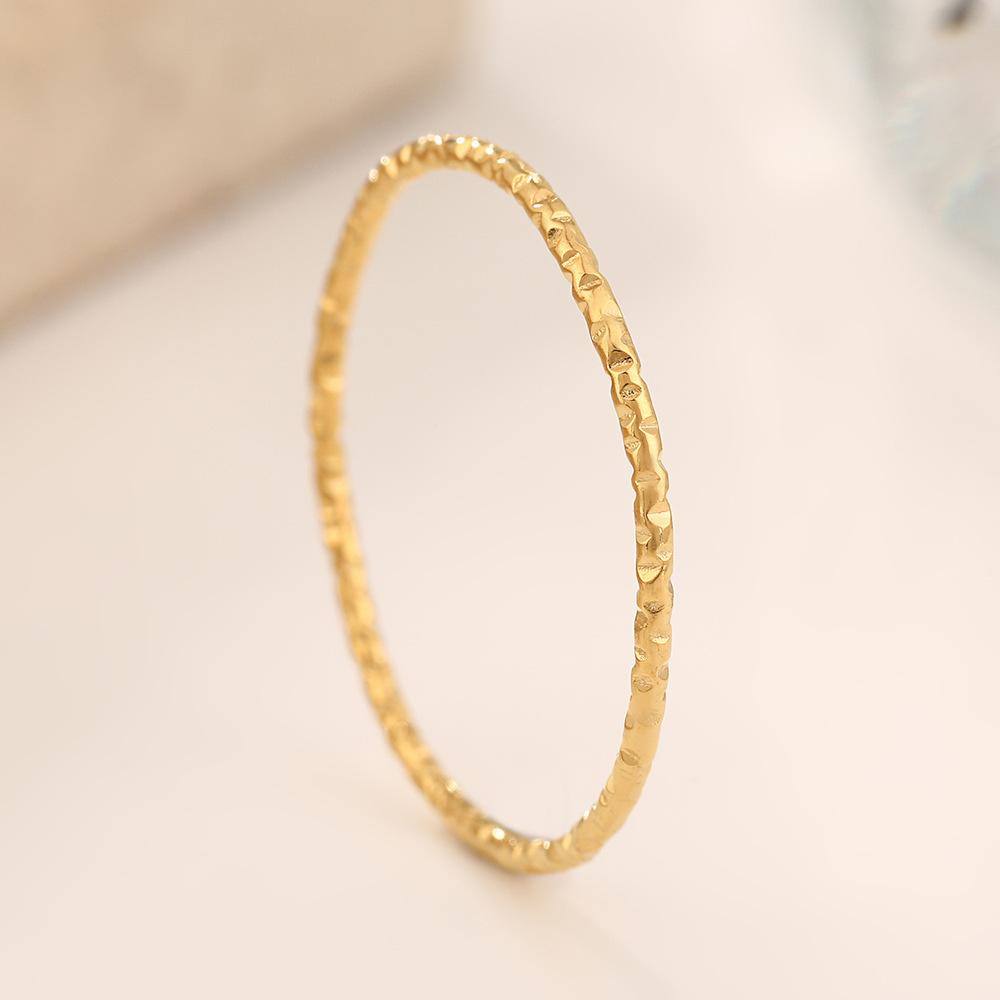 New Ultra-Fine Wave Twist Texture Titanium Steel Ring Female Niche Exquisite Design High-Grade Fashion Plain Ring Manufacturer