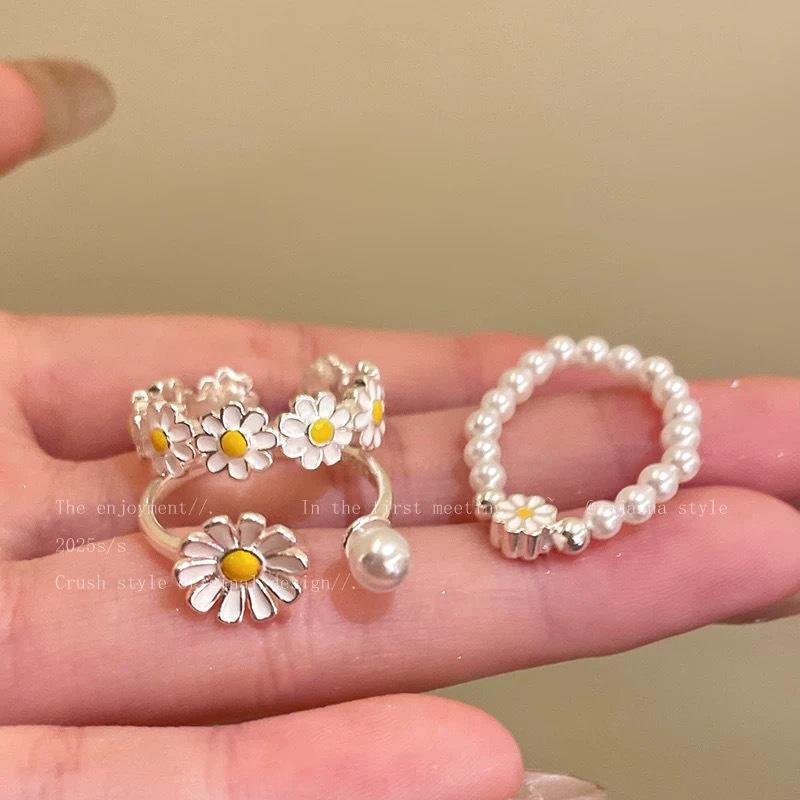 Daisy Pearl Ring Female Mori Simple Sweet Fresh Open Ring Niche Design Stacked Index Finger Ring