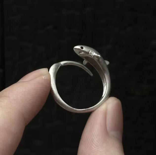 Korean Style Niche Design Long Tail Shark Ring Female Unique Light Luxury High-Grade Open Adjustable Diet Ring Cute Gift