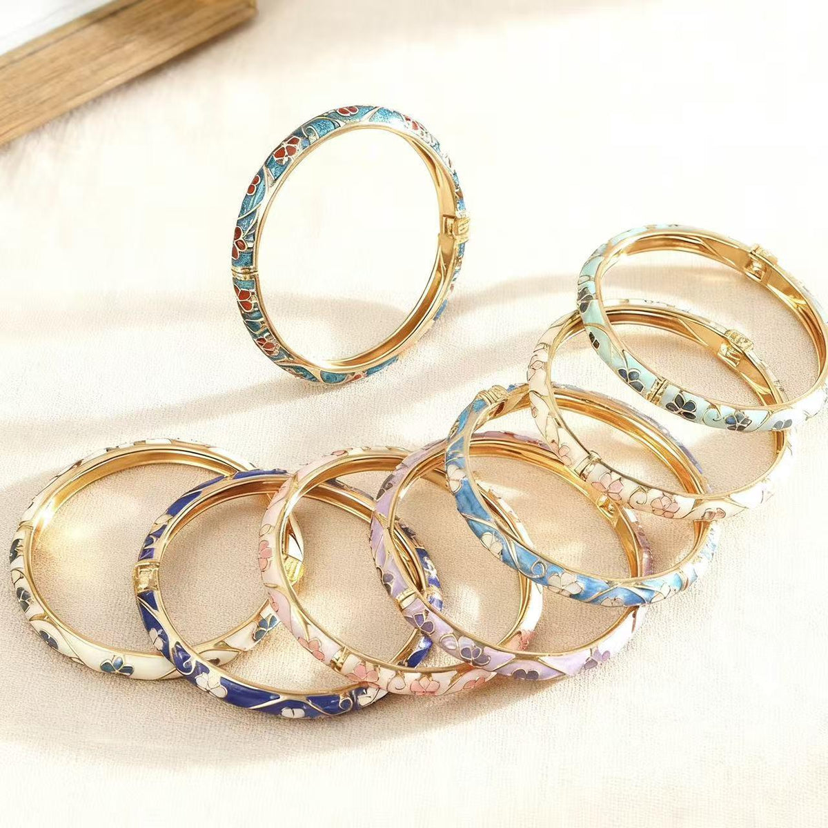 National Style Vintage Bracelet Enamel Painted Simple Style Bracelet Wholesale Dripping Oil Alloy Jewelry Cross-Border Hot Bracelet