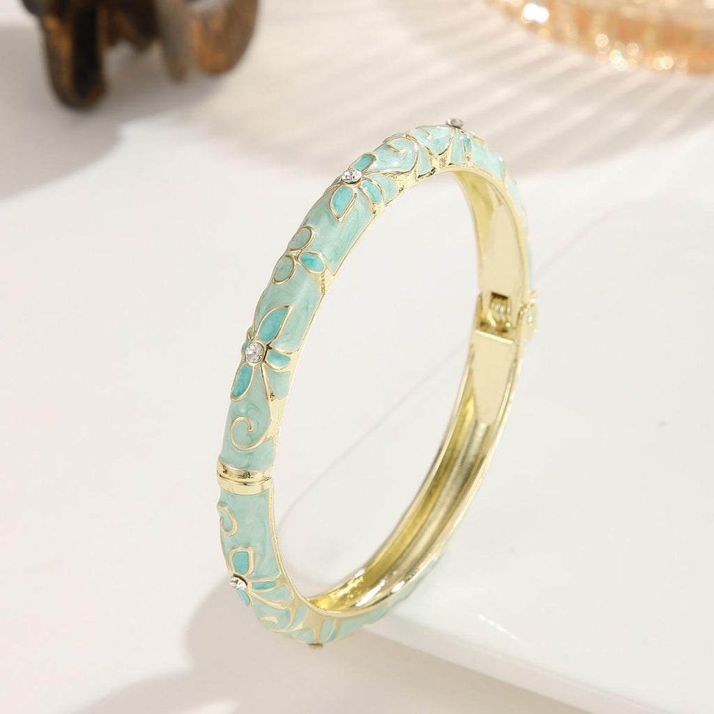 New Cross-Border Clover Open Bracelet Dripping Enamel Diamond-Embedded Summer Clear Wind 11 Color Spot Cross-Border Labeling
