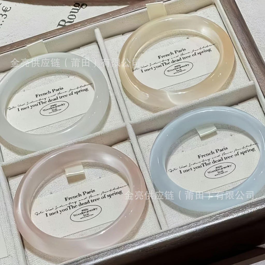 Direct Supply High-Grade Opal Bracelet White Moonlight Ice Blue Champagne Bracelet Glass Color Drainage Hot Gift