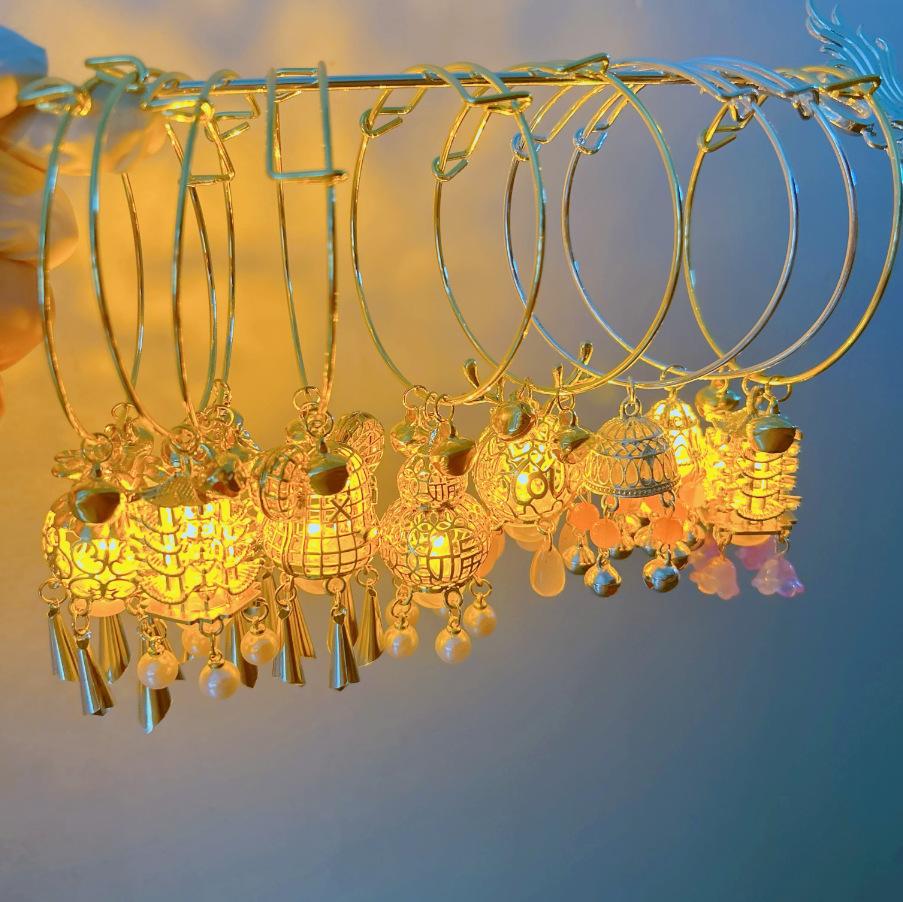 Palace Lamp Luminous Bracelet Ancient Style Bracelet Hanfu Accessories Bracelet Pendant High-Grade Hair Accessories Headdress Jewelry Bracelet