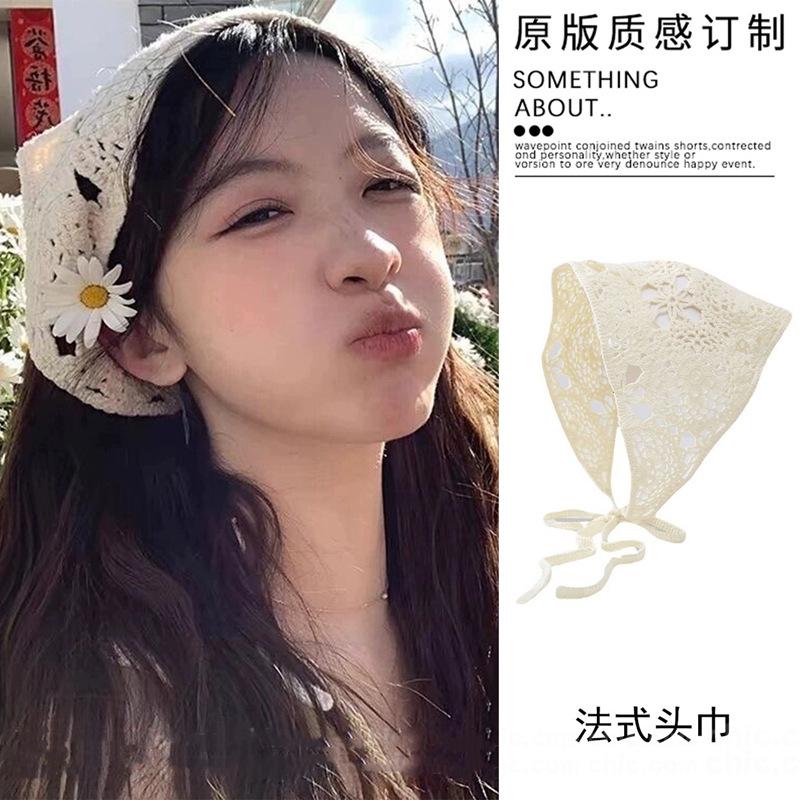 French Retro Knitted Hot Girl Triangle Scarf Headdress Travel Sweet Cute Crocheted Artistic Style Headscarf Female Hair Band Fashion