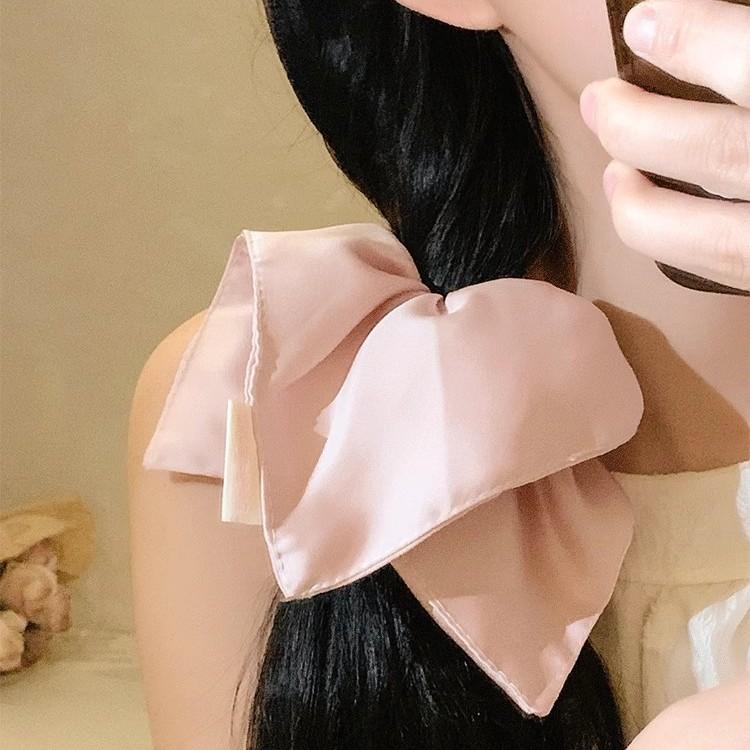 Ju Yiyi Same Style White Square Scarf Large Intestine Hair Band Female Sense Korean Style Lazy Style Large Hair Rope Square Hair Accessories