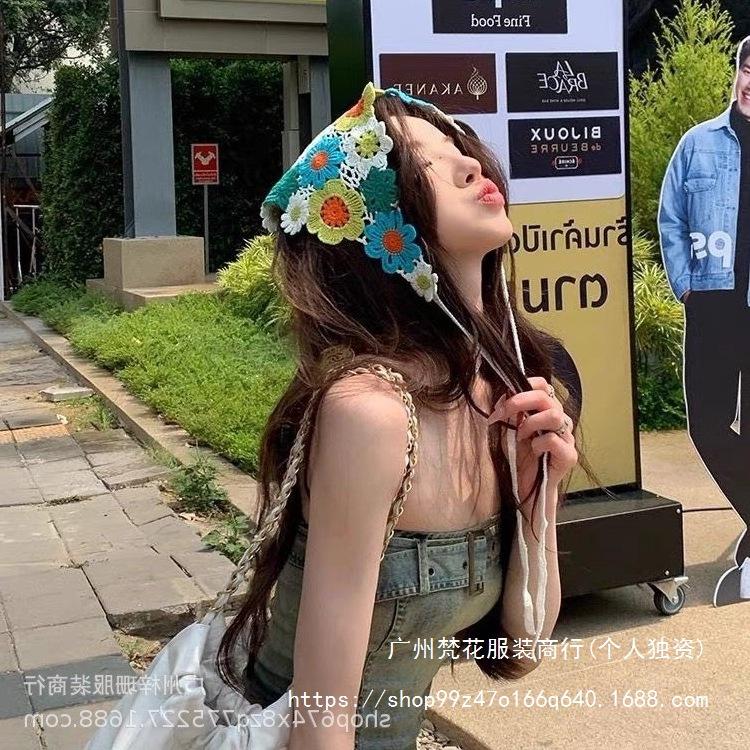 Hot Girl Online Celebrity Photography Flower French Triangle Scarf Women's Cute Knitted Hair Band Silk Scarf High-Grade Headdress Summer