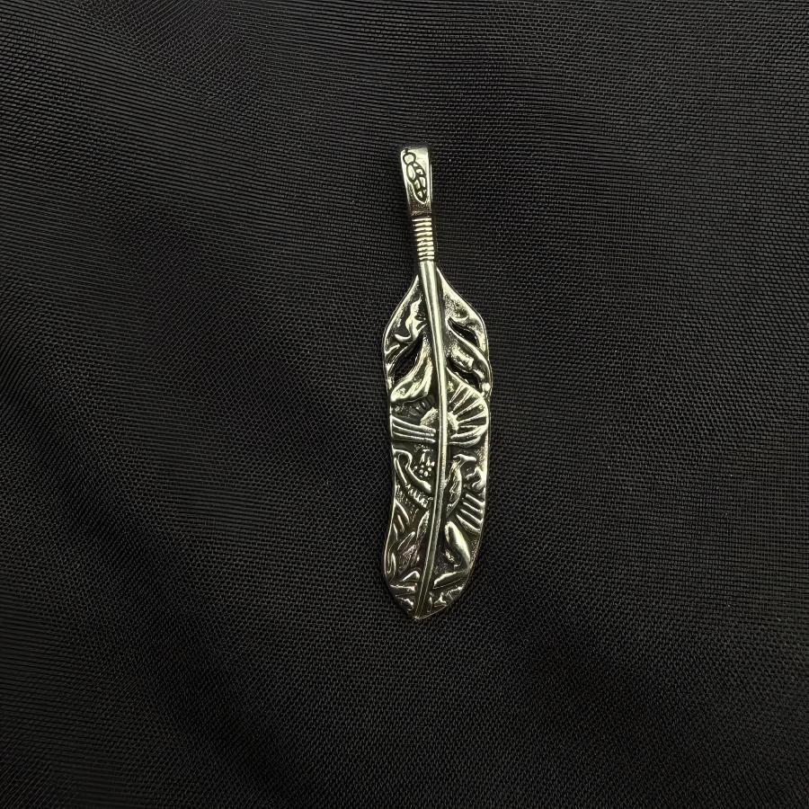 Titanium Steel Feather Necklace Men's Hip Hop Fashion Pendant Personality All-Match Sweater Chain Retro Design Accessories