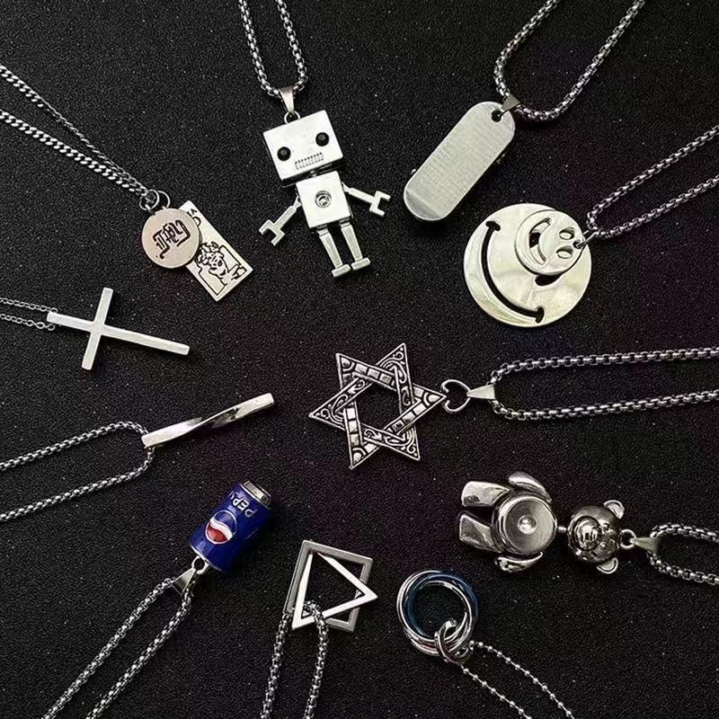 Titanium Steel Necklace Men's Fashion Brand All-Match Clavicle Chain Light Luxury Niche Design High-Grade Cuban Pendant Necklace Accessories