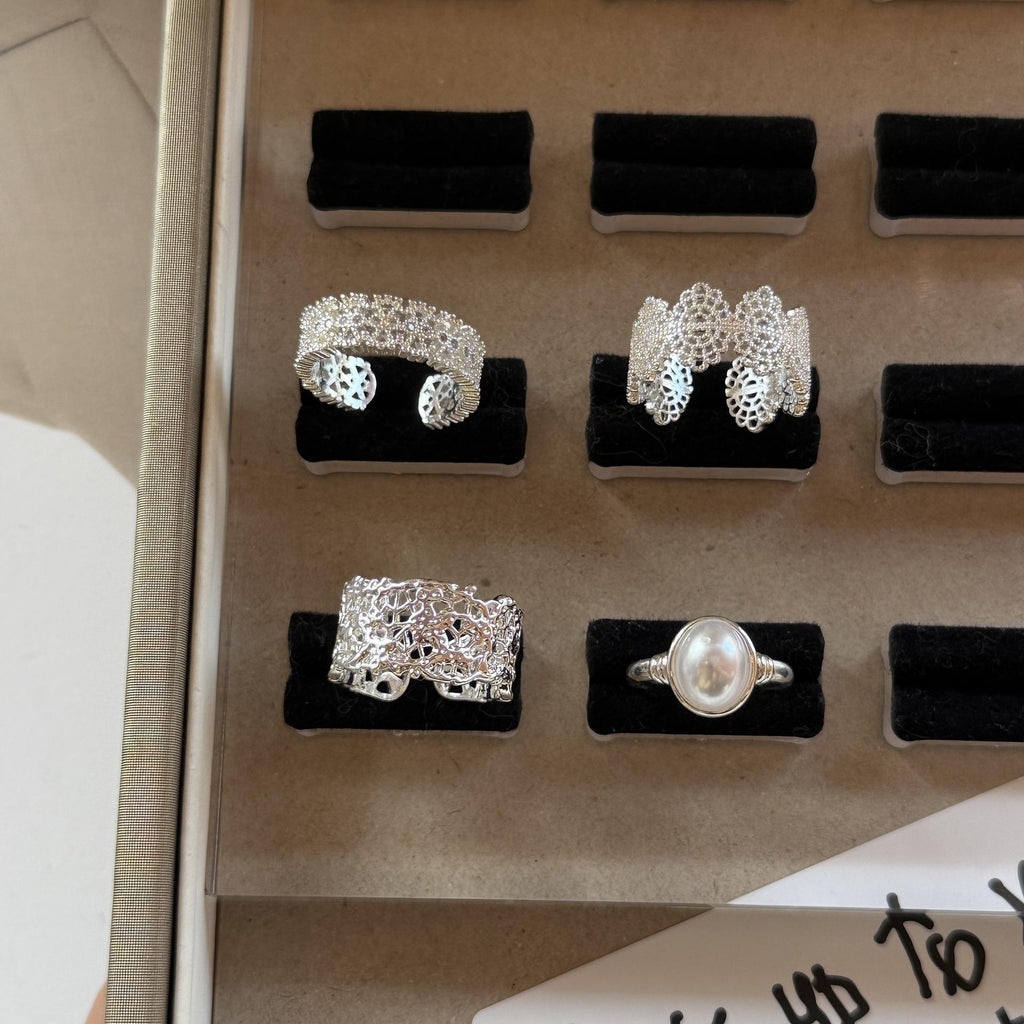 Mo Ran Japanese and Korean Design Skirt Lace Zircon Ring Female Light Luxury Index Finger Ring 2023 Internet Celebrity Ring