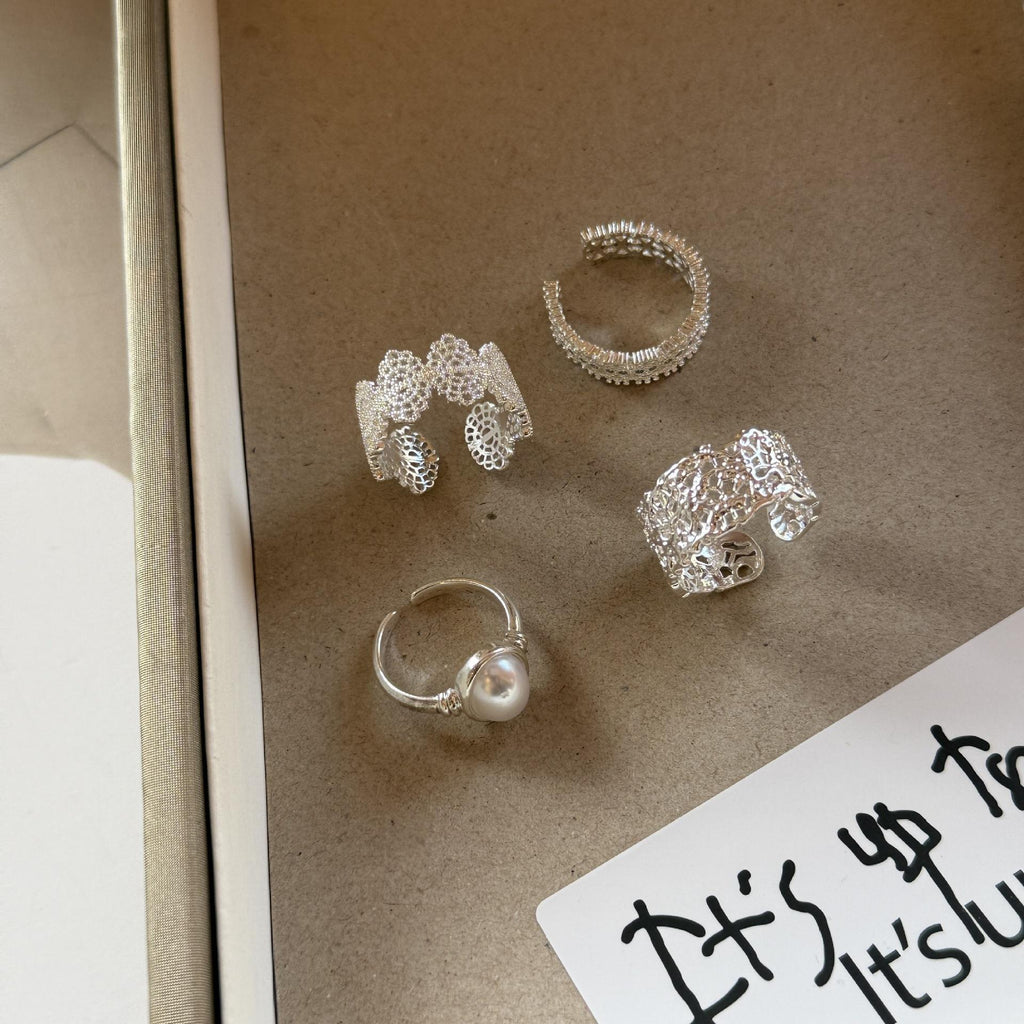 Mo Ran Japanese and Korean Design Skirt Lace Zircon Ring Female Light Luxury Index Finger Ring 2023 Internet Celebrity Ring