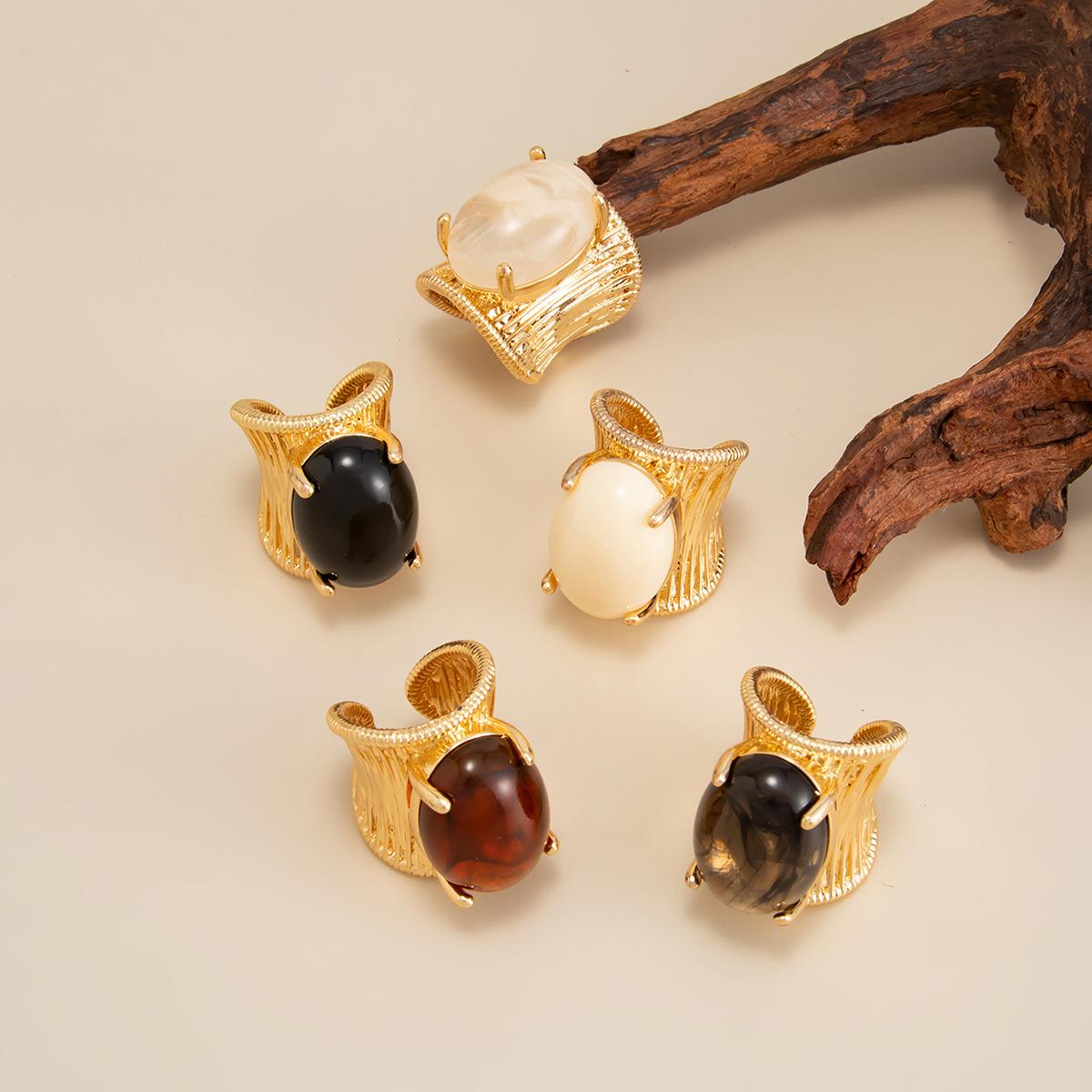 European and American Cross-Border Jewelry Ancient Style Maillard Blooming Gemstone Open Ring Ins Retro Geometric Wide Ring Ring