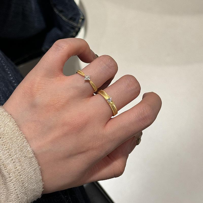 Golden Mid-Ancient Style Cube Sugar Ring Female Niche Retro Design Sense Plain Ring Zircon Open Ring Couple Ring Fashion