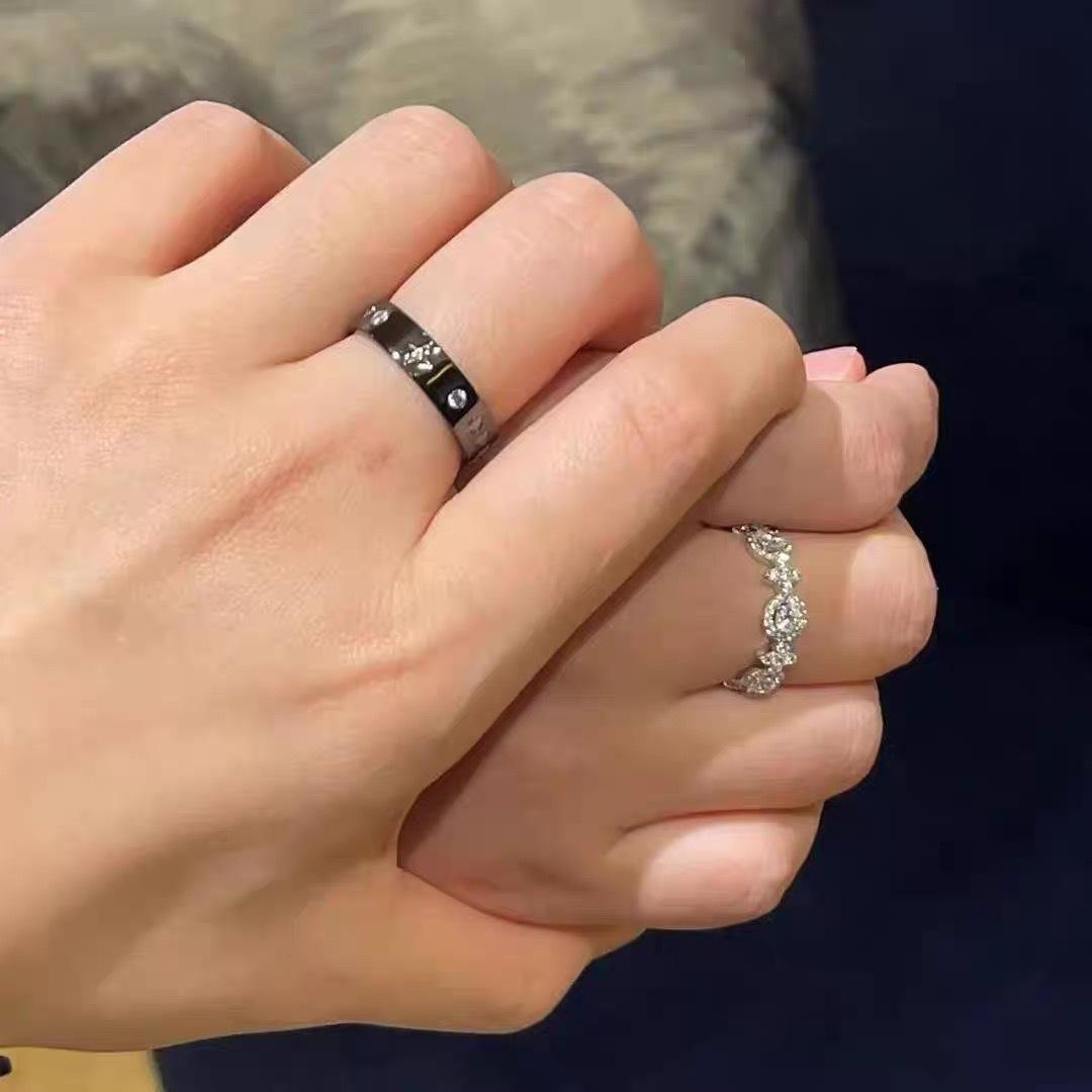 Simanxing Snow White Black Warrior Ring Super Flash Zircon Niche Light Luxury Fashion High Sense Couple Ring