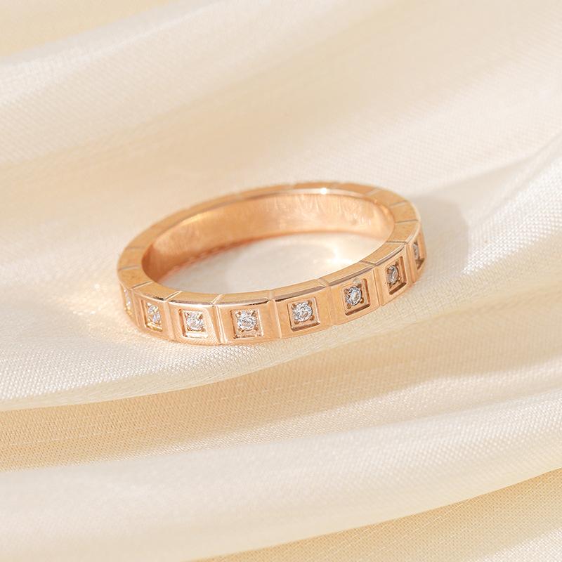 Couple Ring Chopin Ice Cube Inlaid Zircon Ring Titanium Steel Plated 18K Gold Light Luxury Fashion Geometric Square Creative Ring