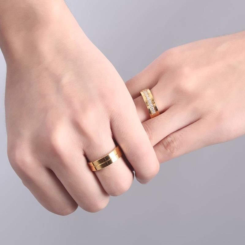 Couple Ring Simple Titanium Steel Couple Ring Pair Ring Electroplated Gold Ring Inlaid Zircon Jewelry CR-054