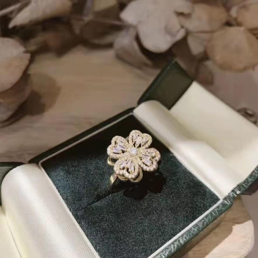 Cross-Border E-Commerce Hot Sale Zircon Rotatable Flower Ring Female Niche Fashion Light Luxury Cold Wind Decompression Open Ring