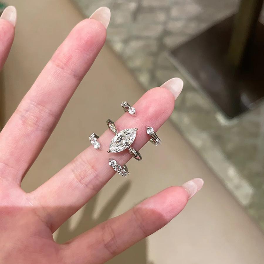 Xiaohong Book Blogger's Same Minimalist Three-in-One Stacked Ring Bright Super Shiny Horse Eye Zircon Open Female Ring