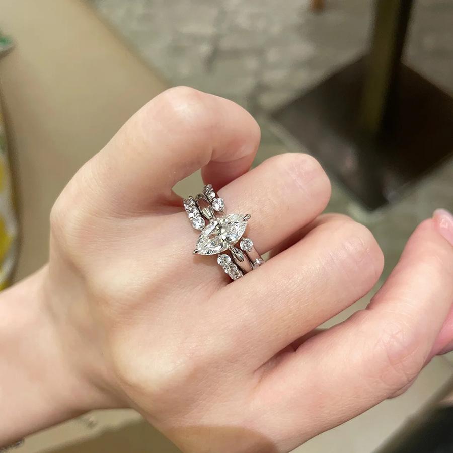 Xiaohong Book Blogger's Same Minimalist Three-in-One Stacked Ring Bright Super Shiny Horse Eye Zircon Open Female Ring
