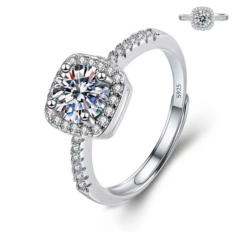 Chuudonglai Small Square Sugar Ring Hot Sale Town Store Treasure Diamond Ring Platinum Plated Bracelet Eight Hearts and Eight Arrows Zircon Ring