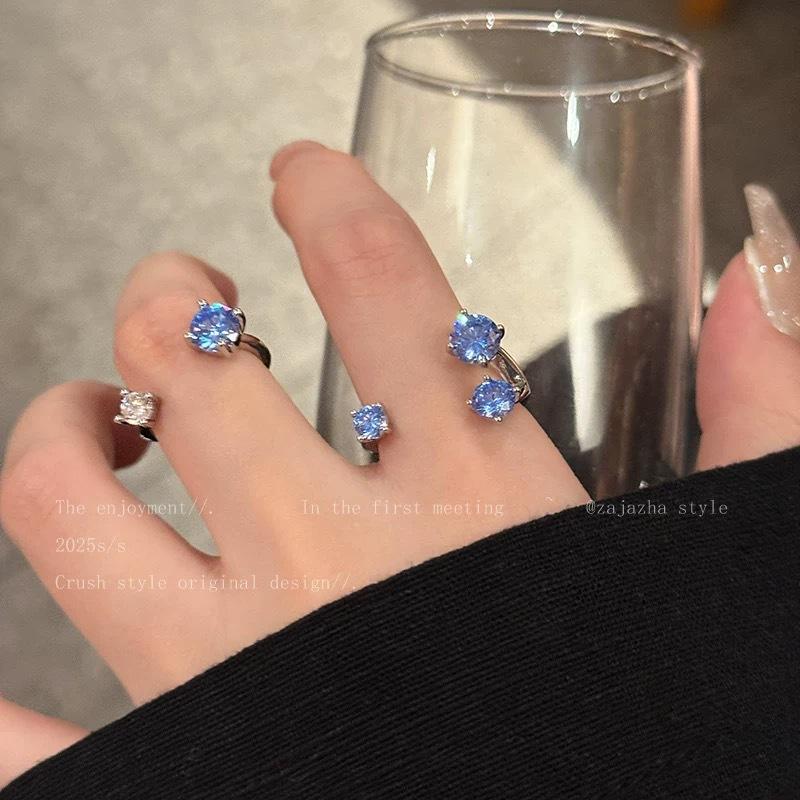 Fingertip Star ~ Flash Double-Headed Zircon Ring Female Niche Design Light Luxury Joint Ring High-Grade Sense Stacked Ring